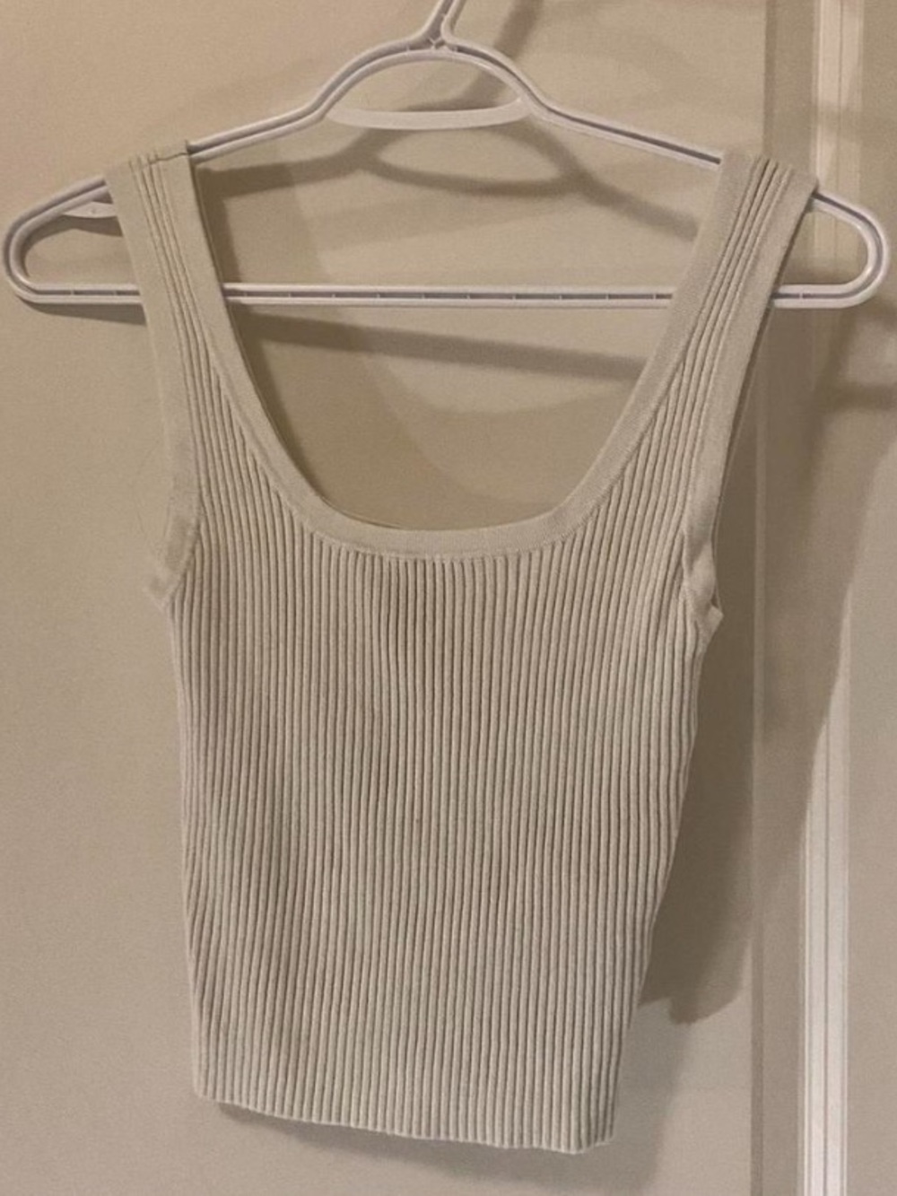 H&M Ribbed Scoop-Neck Tank Top - Cream